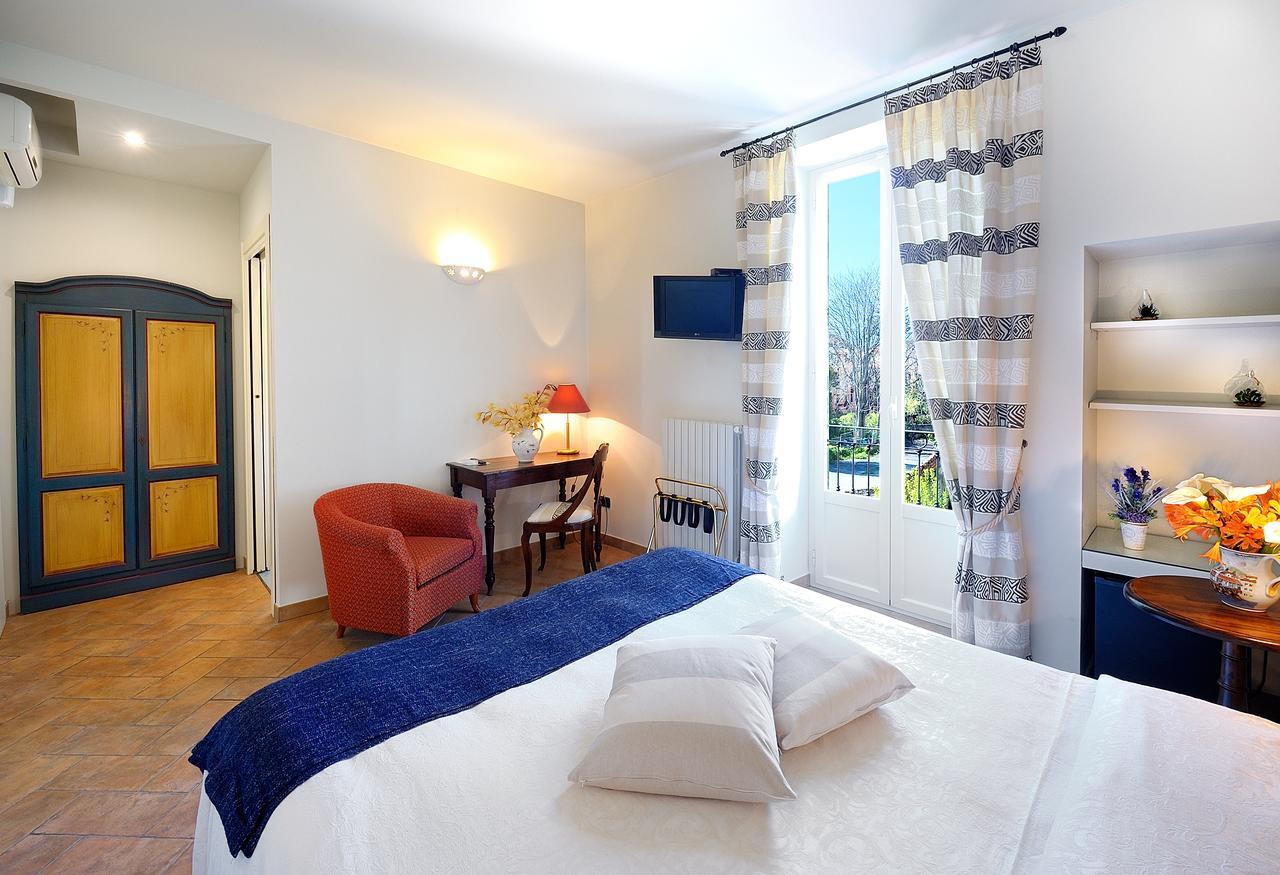 Albergo Giuan Arma di Taggia Bagian luar foto